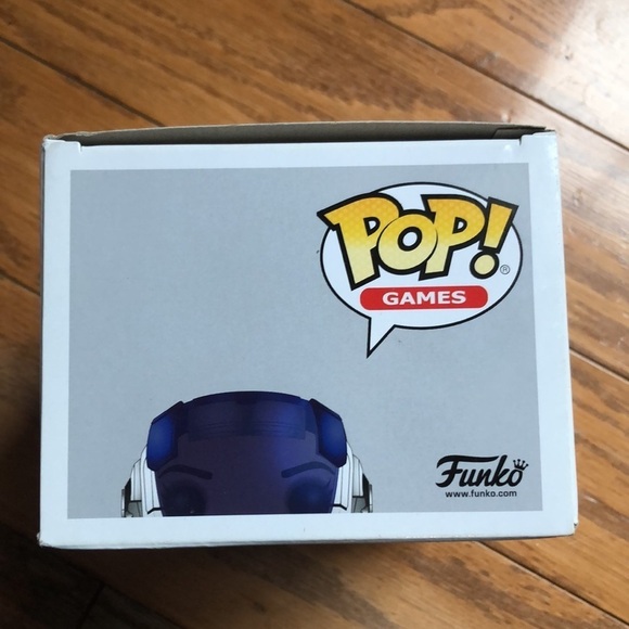 Sara Ryder (Masked) Pop Games - Picture 5 of 6